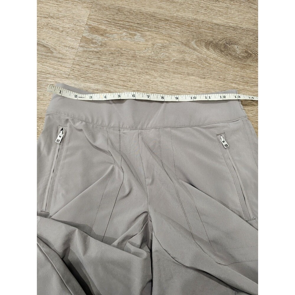 Athleta Women’s Tan Chelsea Cargo Pants Size 2 - Picture 5 of 8